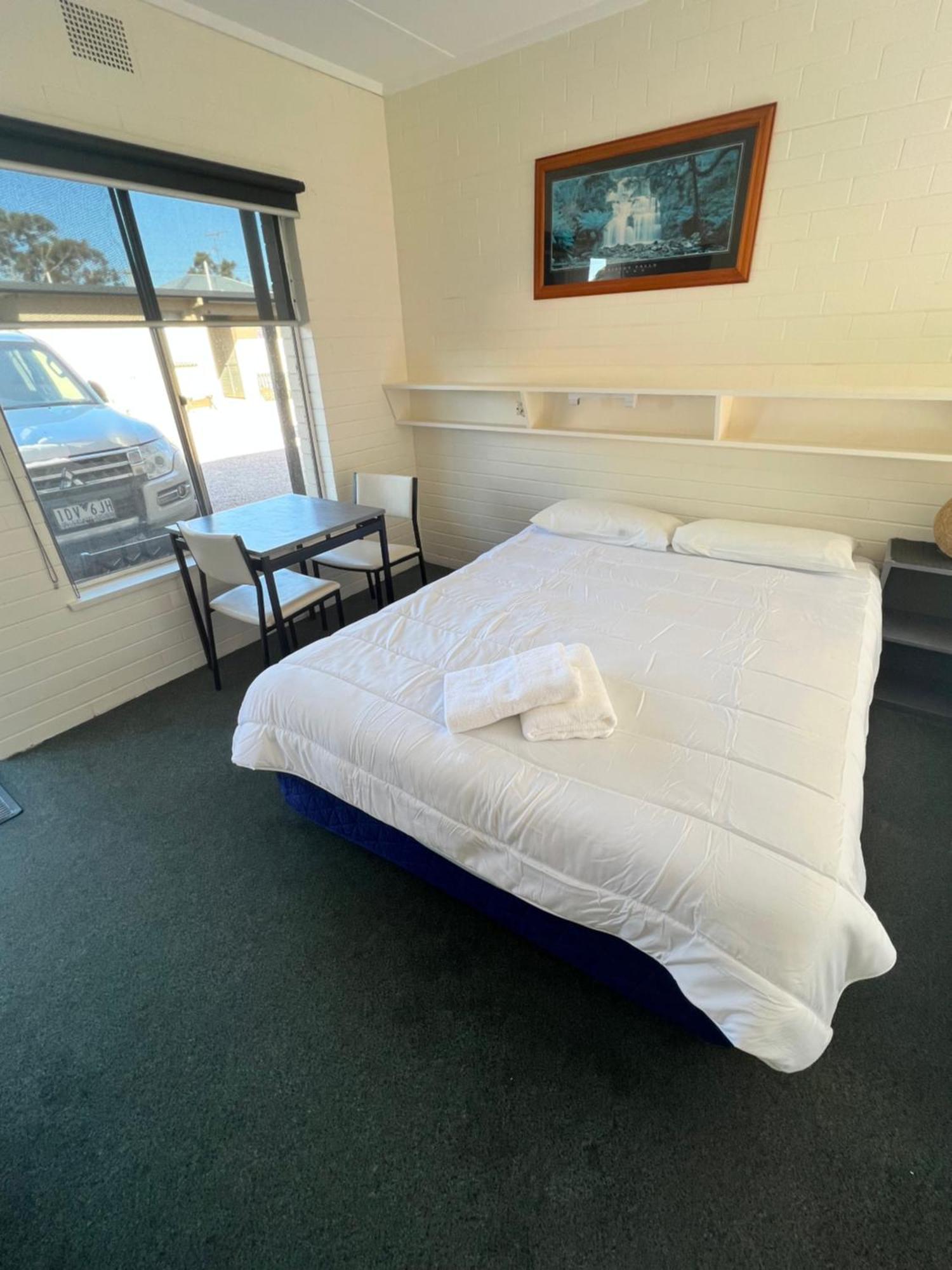 Bairnsdale Town Central Motel Dış mekan fotoğraf