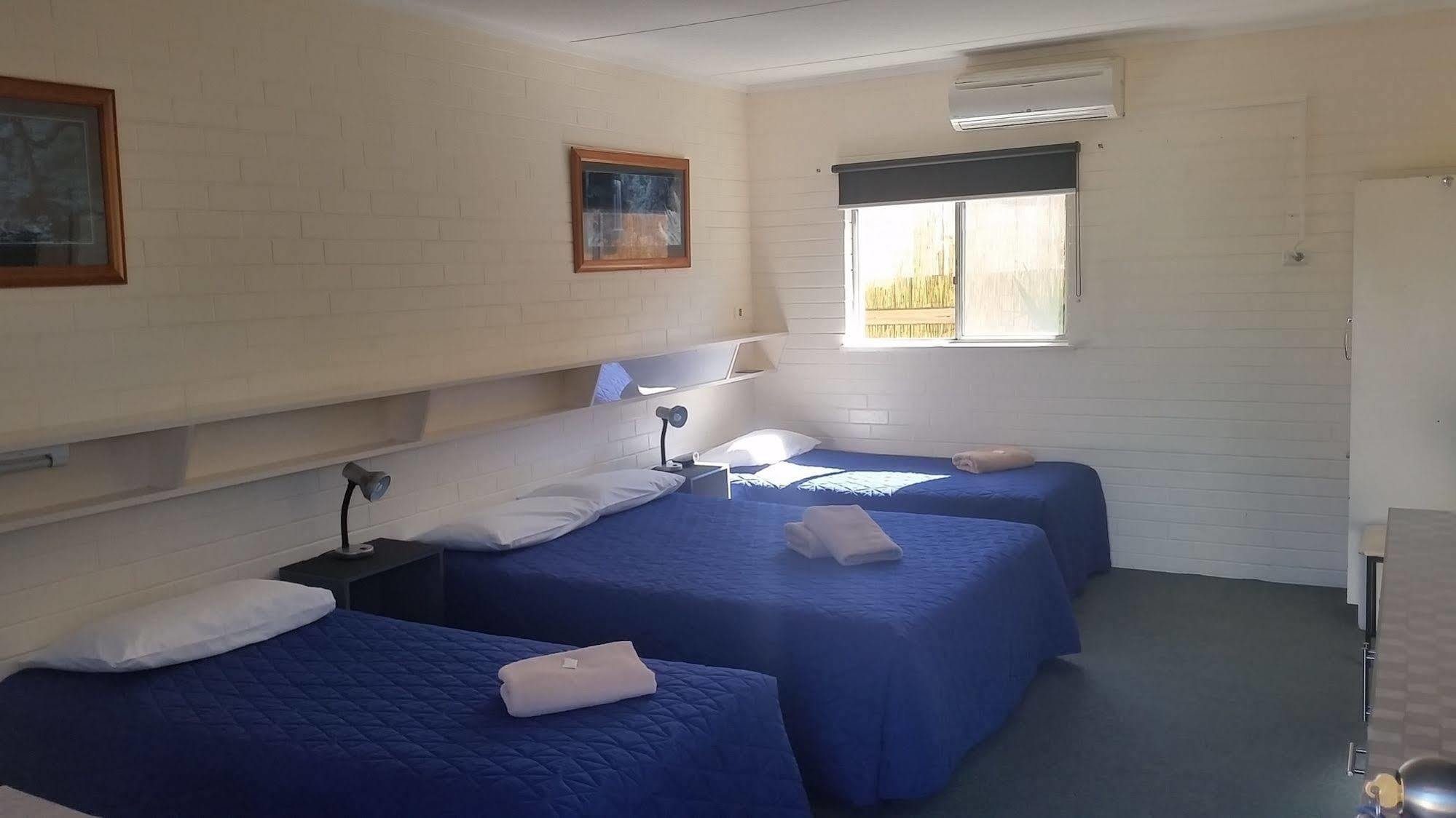 Bairnsdale Town Central Motel Dış mekan fotoğraf